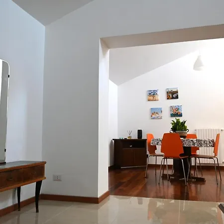 Апартаменты Loft Mazzini